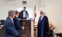هر قاضی هر ماه حداقل یکبار در زندان حاضر و به زندانی خود سر بزند