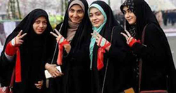 جامعه ایران برای فعالیت زنان، فرهنگی‌تر و امن‌تر از فرانسه