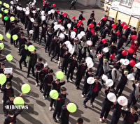 شور و نشاط دهه نودی‌های اردبیل در جشن پرچم