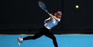 غیبت صفی در ویمبلدون/سنگ اندازی انگلیس مقابل دختر تاریخ ساز تنیس
